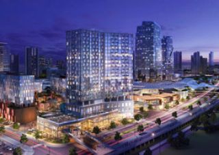 城投十里外滩项目位于德安路与临沅路交汇处东北角（沅江风光带仰止楼正前方）