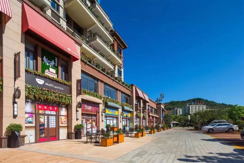 桂阳县碧桂园位于朝阳广场旁（桂阳县郴州大道与珍珠大道交汇处）,近期房价5200元/平米,后续将不定期为您带来桂阳县碧桂园房价走势等动态,包括开盘日期、团购优惠、户型图等信息。