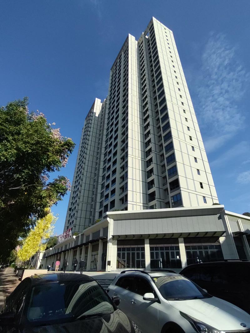 郴州十九峯位于郴州市国庆南路与丁家湾路交汇处（十九中旁）,近期房价5700元/平米,后续将不定期为您带来郴州十九峯房价走势等动态,包括开盘日期、团购优惠、户型图等信息。