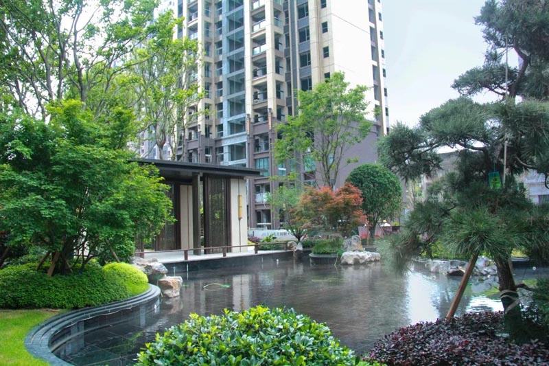 郴州楚鑫顺熙园位于郴州市北湖区寒溪路78号,近期房价6100元/平米,后续将不定期为您带来郴州楚鑫顺熙园房价走势等动态,包括开盘日期、团购优惠、户型图等信息。